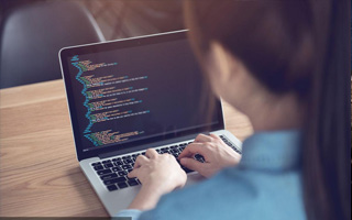 海西 ,php声明和调用变量的符号是什么？